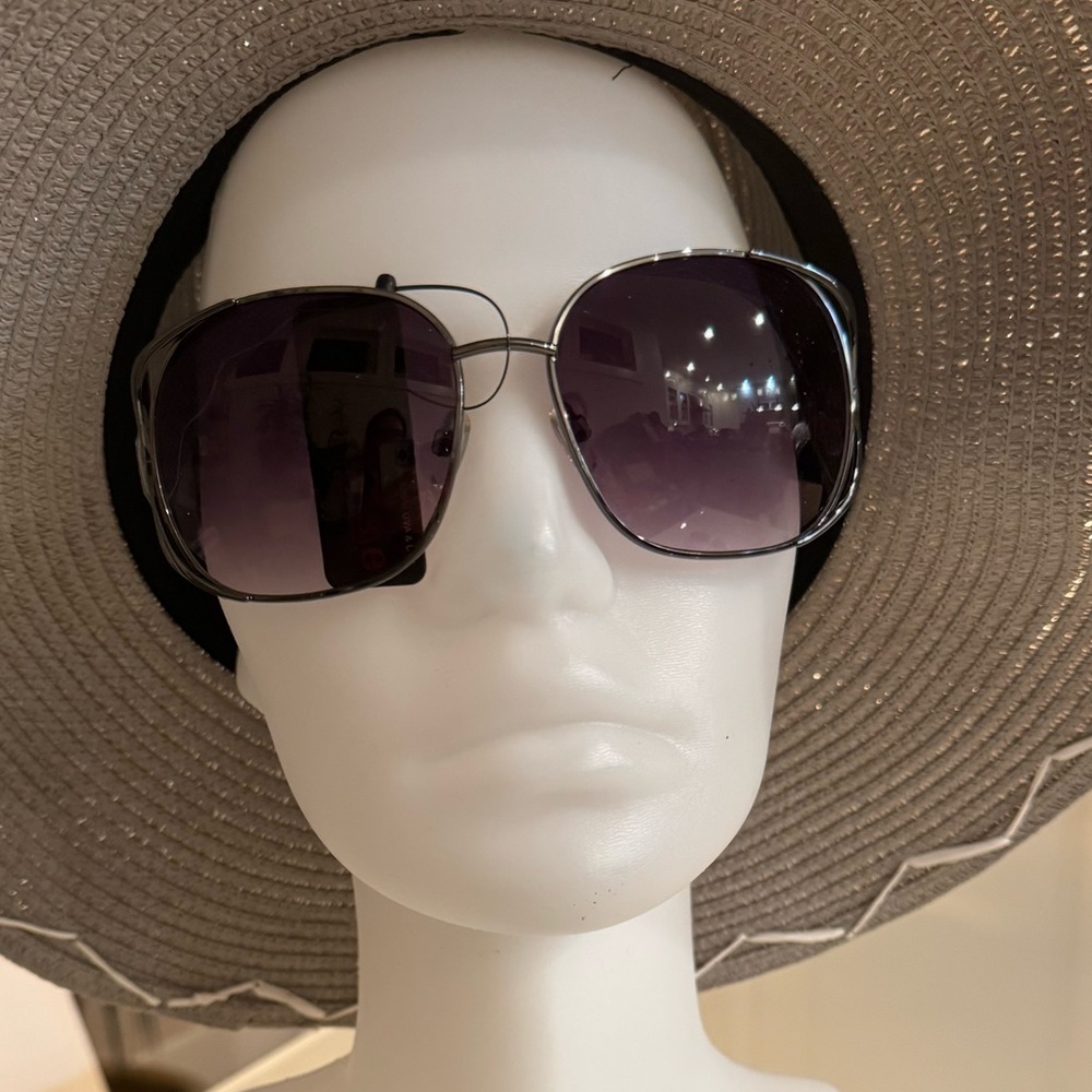 Kenzie Eyewear style Veronica